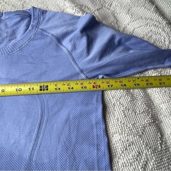 Lululemon Swiftly‎ Tech Long Sleeve Crew - Picture 3 of 11